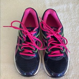 ASICS women’s shoes